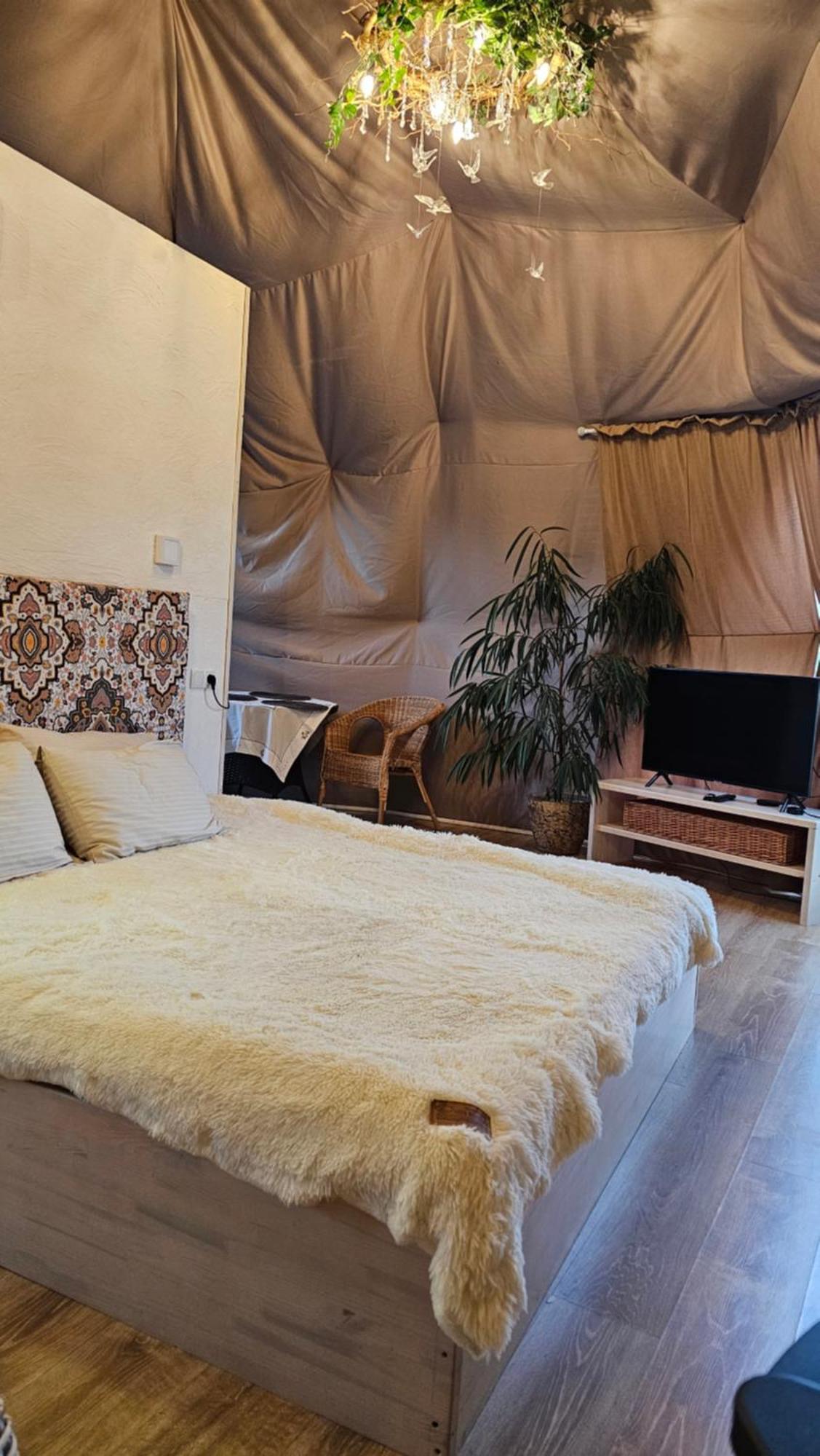 У Дачі Для Своїх Pension Novyye Bezradichi Buitenkant foto